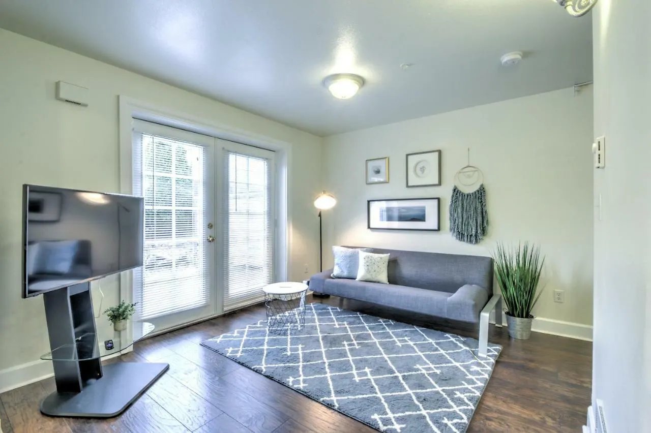 Capitol Hill Luxury Apartments Seattle