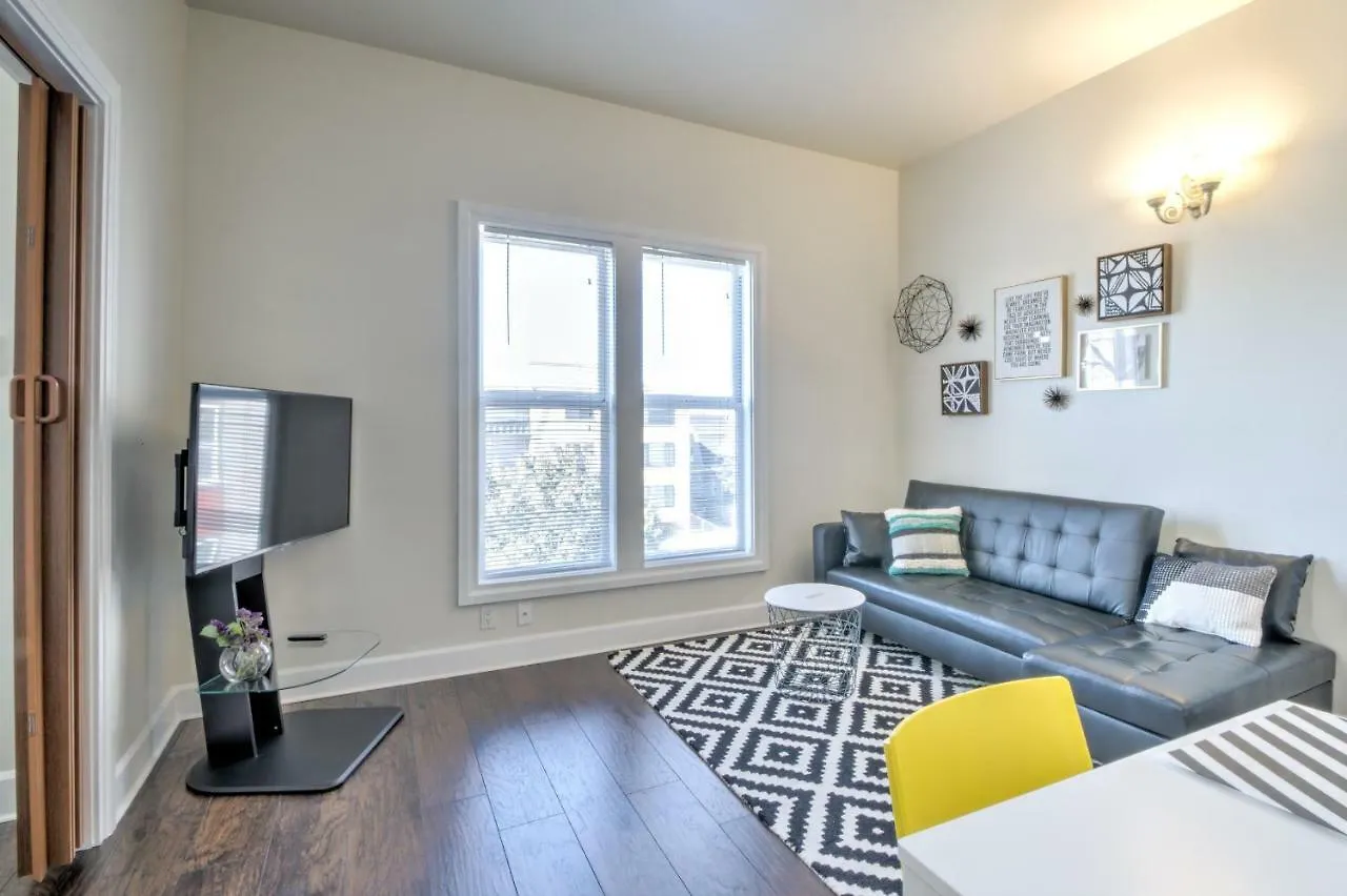 Capitol Hill Luxury Apartments Seattle